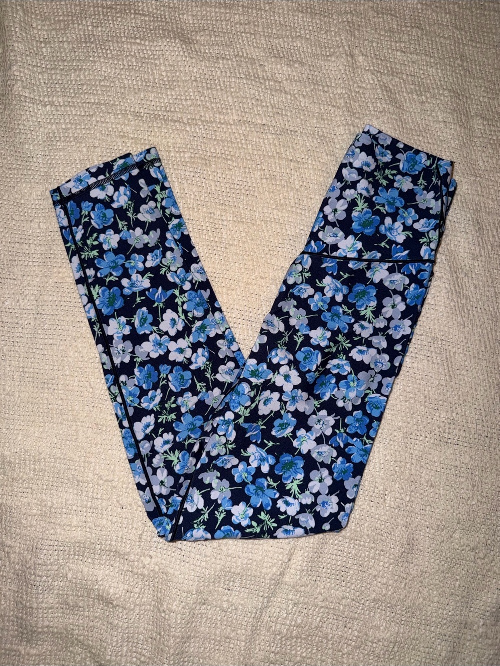 Aerie blue floral high-waisted leggings